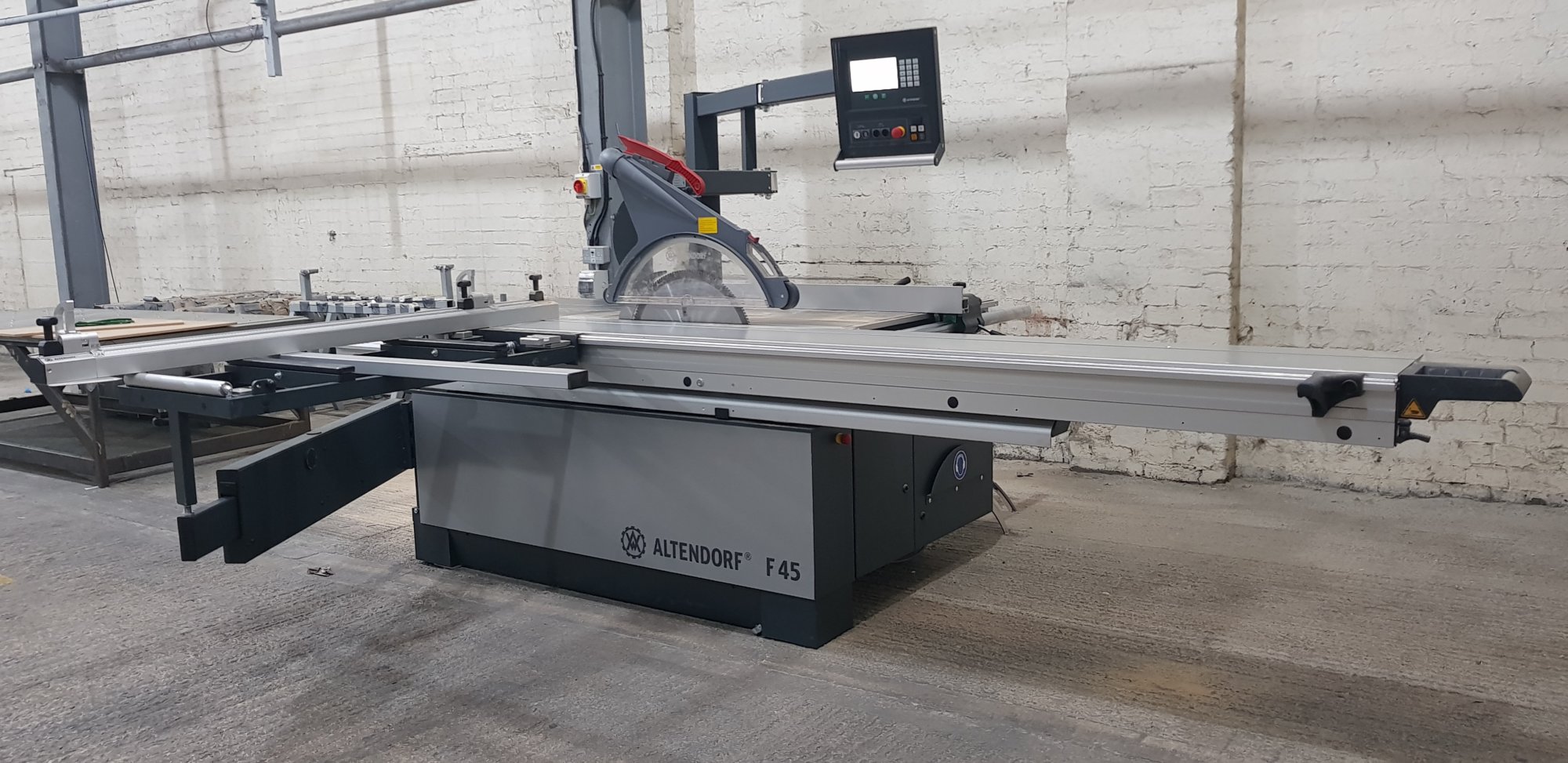 AKV Cladding Products' Altendorf F45