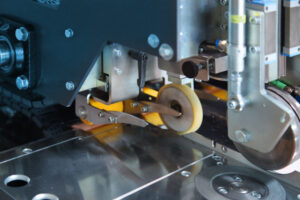 KUPER FLI 1000 Lateral Veneer Splicing Machine photo