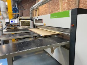 BIESSE SELCO WN2 250 BEAM SAW photo