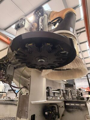 Used Busellato Jet Optima T5 CNC & Extraction photo