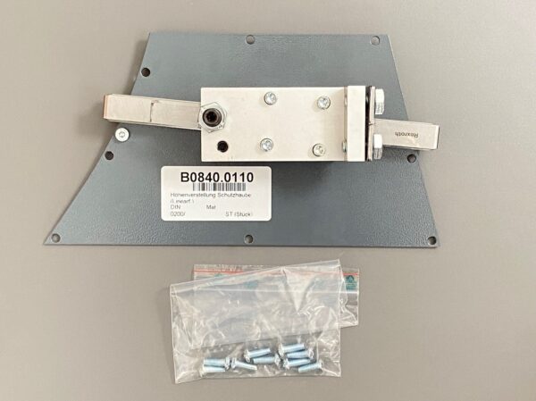 Photo of a Height adjustment of protective bonnet (linear) spare part
