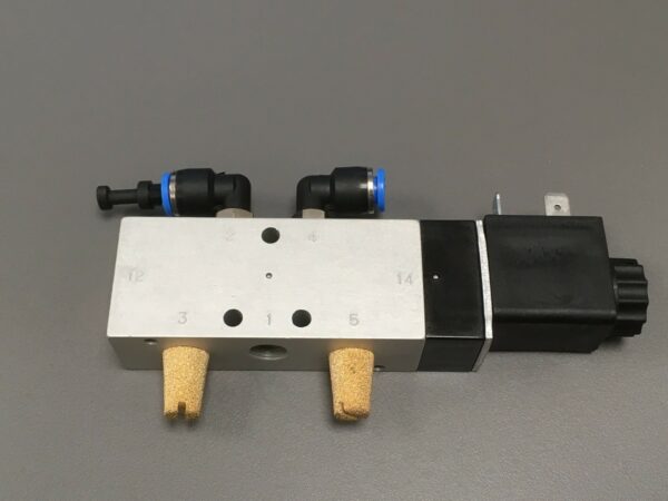 Photo of a Magnetventil MO-05-310-HN 24v (1408-03-457) End Trim saw stop E Solenoid valve YV9 spare part