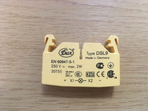 Photo of a DSL9 yellow Module lamp element + socket spare part