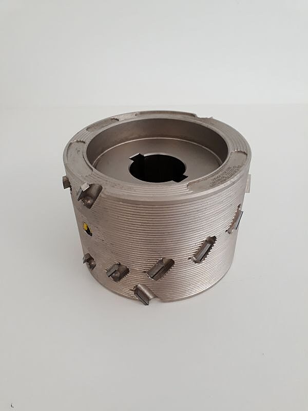 Photo of a DIAMAX spiral jointing cutter with brazed tips spare part