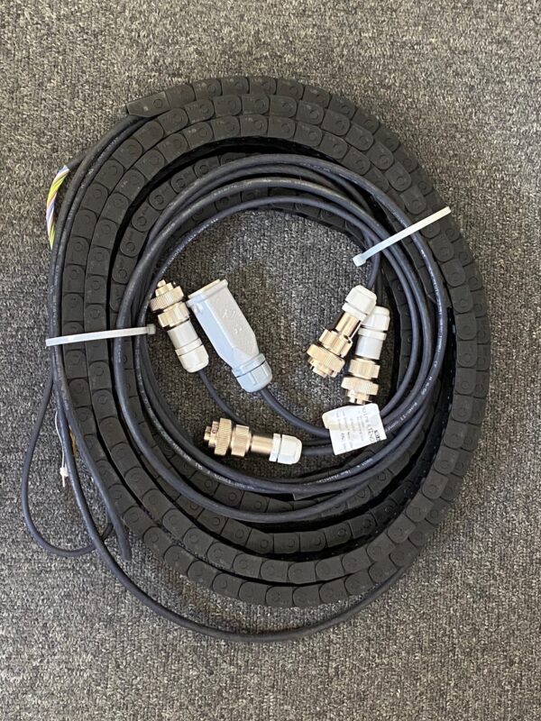 Photo of a 4th axis energy capacitor + DRW-Bed cable 3400mm spare part